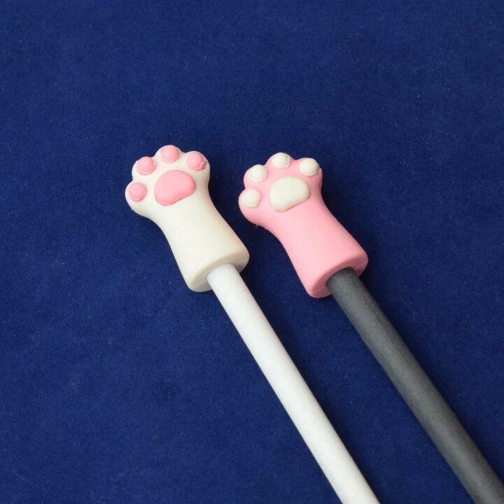 楽天市場 週末は最大4割引 ころんとした肉球がかわいい鉛筆キャップの消しゴム 猫の手が芯を守って字も消せる 鉛筆キャップ 消しゴム 肉球 かわいい 猫 シリコン 2色 オトナ文具のarpacker