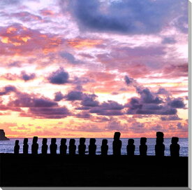 風景写真パネル 世界遺産 イースター島 朝焼けの中のアフ・トンガリキのモアイ インテリア アートパネル パネル 写真 ウォールデコ グラフィック 額要らず 模様替え 雰囲気作り 風水 プレゼント ギフト お祝い 結婚 新居 出産 誕生日 入学 卒業 成人 就職 記念日 BIG-25-S40