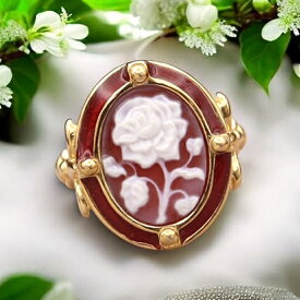 カメオリング エナメル付き プレゼントにもおすすめのカメオ製品 イタリア＆ドイツ製 美しいお花の彫刻 シルバーギルド枠 カメオ アクセサリー 高級 ギフト お誕生日 プレゼントにも最適！！品質質保証書付き カメオデザイン手提袋付き 送料無料