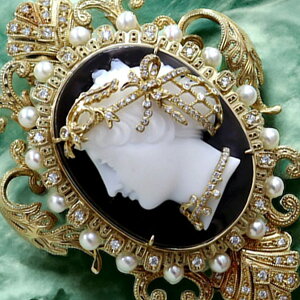 JIu[`lbNX 18S[h AeB[NfUC hCc̃JIẼ}CX^[ƐEō̃WG[fUCi[삵܂Eōẍi _C {^