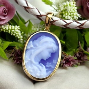 メノウカメオペンダント&ネックレス 美しい女性人物像のカメオ G-DRAGON 18金ゴールド枠 ドイツ製 上品&高品質&低価格 オシャレ レザーネックレス付 カメオ アクセサリー 高級 ギフト お誕