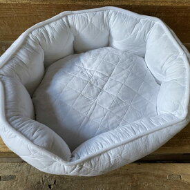 ［決算★10％OFFクーポン_10/16まで］ ベッド ペットベッド ホワイトキルト 55×45×20cm 綿100％ white quilt ホワイトキルト FO ペットベッド ヨーロピアン おしゃれ アンティーク エレガント ロココ