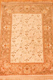 100％手織り トルコ絨毯 ウシャク産 玄関マットサイズ Usaq/Hashali (87cm×122cm)
