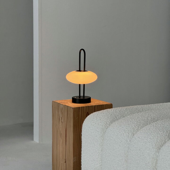 楽天市場】USB ellipseシェード ハンドル付き LED テーブル 