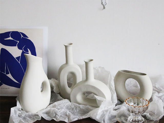 楽天市場】陶磁器 フラワーベース 全8種類 花瓶 一輪挿し ホワイト 白 