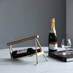 C{gz_[ CbN 1{p yART OF BLACKz