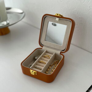 ~[t ANZT[P[X [{bNXyART OF BLACKz