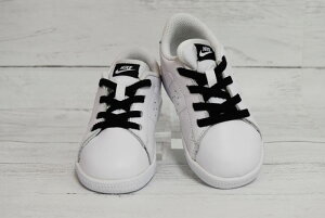 NIKE TENNIS CLASSIC PRM (TD) WHITE/BLACK-WHITE �i�C�L �e�j�X �N���V�b�N