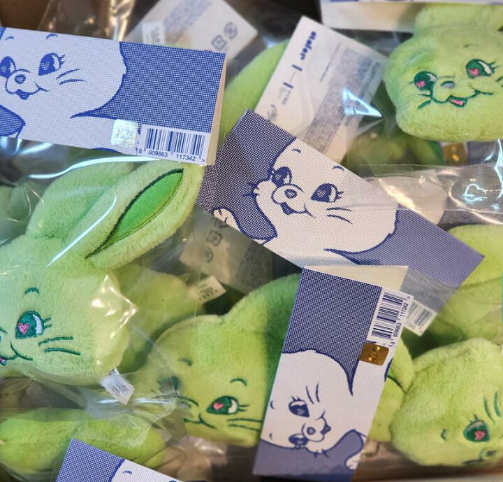 楽天市場】NewJeans TOKKI Merch VER.2 Fluffy Keyring NewJeans 