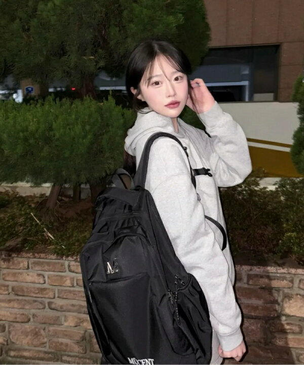 楽天市場】MUCENT (ムセント) Mikey Metal Logo Backpack Unisex 