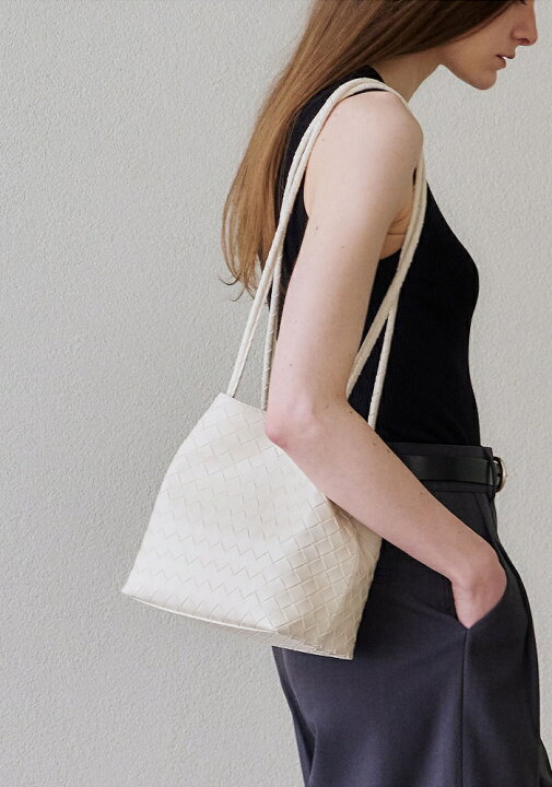 楽天市場】[MONOROW] JURI BAG (4Color) [モノロウ] JURI バッグ (4 