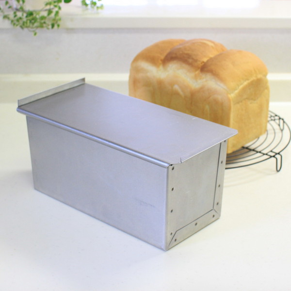 形のいい山食のためのアルタイト新食パン型 2斤