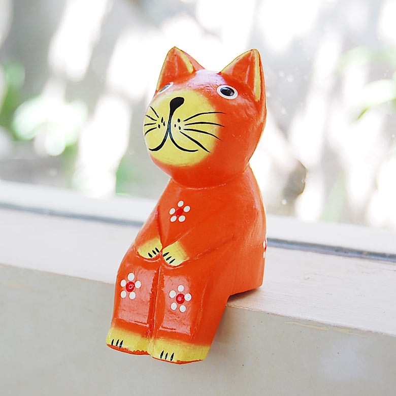 釣りをしている猫さん オレンジ猫 お座り釣り猫 バリ猫 バリ雑貨 木彫り 手作り 通販