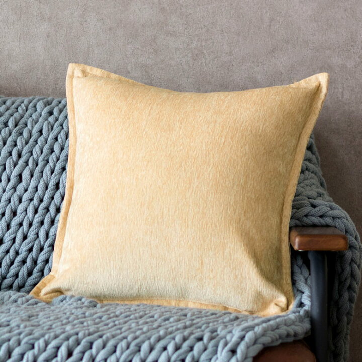 楽天市場 ベロア調 クッションカバー 45 45 無地 11色 クッション カバー おしゃれ ベルベッド調 シンプル 起毛 光沢 フリンジ かわいい 白 アイボリー クリーム ブルー 水色 茶色 ブラウン オレンジ ワイン ボルドー メール便対応 C 665 アジア工房