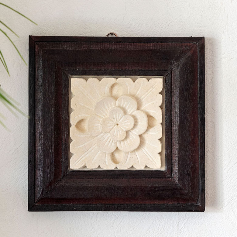 楽天市場】木彫りフレームのストーンレリーフ パラス石 置物 壁掛け 