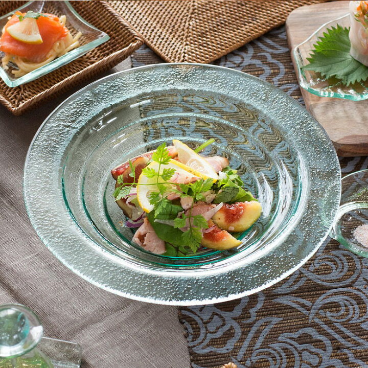 楽天市場 ガラスのプレート バブルタイプ Mサイズ 食器 ガラス 皿 おしゃれ プレート 丸皿 デザート 前菜 トレー デコレーション アジア雑貨 アジアン雑貨 アジア工房