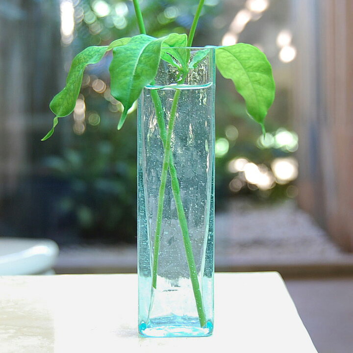 楽天市場 一輪挿し 花瓶 ガラス スクエア スリム グリーン 緑 ブルー 水色 クリア ミント 約 ｗ 4cm D 4cm H 15cm フラワーベース 一輪差し 花 植物 オブジェ 置物 インテリア シンプル びいどろ かわいい おしゃれ 北欧 リゾート バリ
