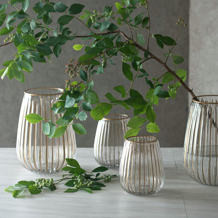 楽天市場 フラワーベース クリア ガラス 花瓶 Sサイズ 約 W 13cm D 13cm H 16cm マット アンティーク ゴールド エレガント アンティーク調 花器 一輪挿し 生花 花入れ 置き物 オブジェ 北欧 おしゃれ かわいい リゾート アジアン インテリア 雑貨 669 楽天市場 フラワーベース クリア ガラス 花瓶 Sサイズ 約 W 13cm D 13cm H 16cm マット アンティーク ゴールド エレガント アンティーク調 花器 一輪挿し 生花 花入れ 置き物 オブジェ 北欧 おしゃれ かわいい リゾート アジアン インテリア 雑貨 669