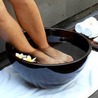 【最大500円クーポン】 木製 アジアン スパボウル 円形40cmタイプ SPA エステ 足湯 フットバス 足マッサ…