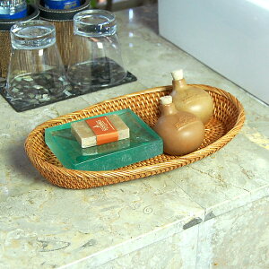ラタンで編まれた楕円形のトレイ型バスケット バリ 雑貨 アジア雑貨 アジアン雑貨 新生活 バリ島のアジアンカトラリースタンド アジアンインテリア リゾートインテリア リゾート雑貨 アジ