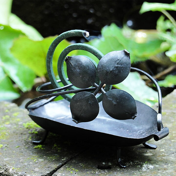 楽天市場 蚊取り線香ホルダー フラワータイプ 蚊取り線香入れ 蚊遣り 蚊取り線香ケース 蚊取り線香ホルダー 蚊取り線香 立て 庭 かやり 対策 ケース ホルダー バリ 雑貨 アジアン バリ雑貨 アジアン雑貨 インテリア リビング おしゃれ ハワイアン リゾート オシャレ