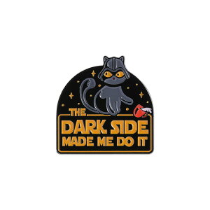 【カメラストラップのワンポイントに!!】可愛い ピンバッジ ニャースベーダー にゃんこうぉーず ピンバッジ バッグや服のワンポイントに 真鍮製 ピンバッチ 猫 ねこ ネコ 黒猫クロネコ