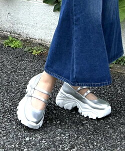 yԌP5{zas know as Xj[J[XgC fB[X  C  Xj[J[ 킢  gh sL[