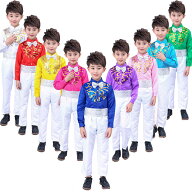 子どもスーツ 舞台衣装 9色 子ども服 4点セット 男の子 シャツ パンツ 蝶ネクタイ ベルト スパンコール …