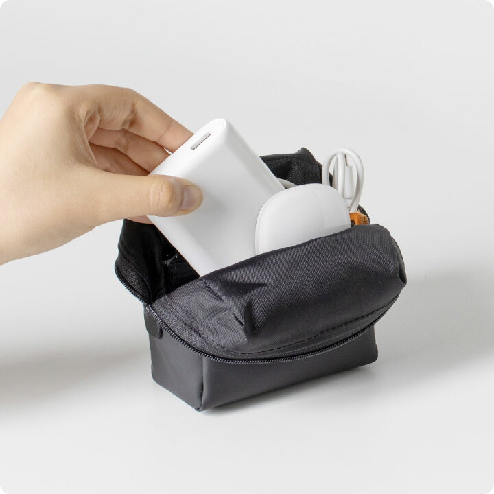 楽天市場 22年11月度月間優良ショップ受賞 Aso Toft Pouch タフトポーチプラス Mサイズ ガジェットポーチ メンズポーチ 化粧品 コスメポーチ 収納 小物ポーチ 除菌シート収納 ポーチ メンズ 小物 ガジェット 衛生用品 クリスマス ギフト プレゼント プチ