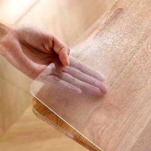 XinGe �e�[�u���}�b�g �e�[�u���N���X 80*150cm ���� �r�j�[���}�b�g ����1.5mm PVC�� ���� �e�[�u���N���X ����h�~ �������H �ϔM ��^���� �����ŏk�܂Ȃ� ����� �����ȒP �J�X�^�}�C�Y�\.