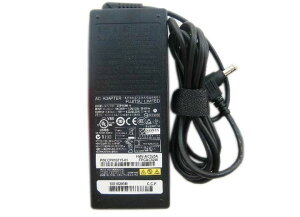 �y�����V�i�z�x�m�� FMV-AC325A ADP-80RBA FPCAC62W FPCAC62C 19V 4.22A AC�A�_�v�^�[