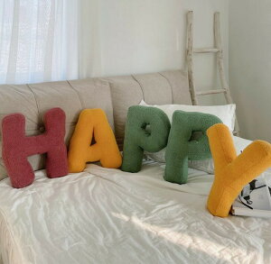 �C�j�V�����@�N�b�V�����@A�`Z�@38cm×30cm�@�J���t���@�؍��@�k���@�������@�����@�V���v���@�i�`�������@�\�t�@�[�@�t���A�N�b�V�����@�R�b�g���@�ȁ@�֎q�@�{�����[���@�傫���@��