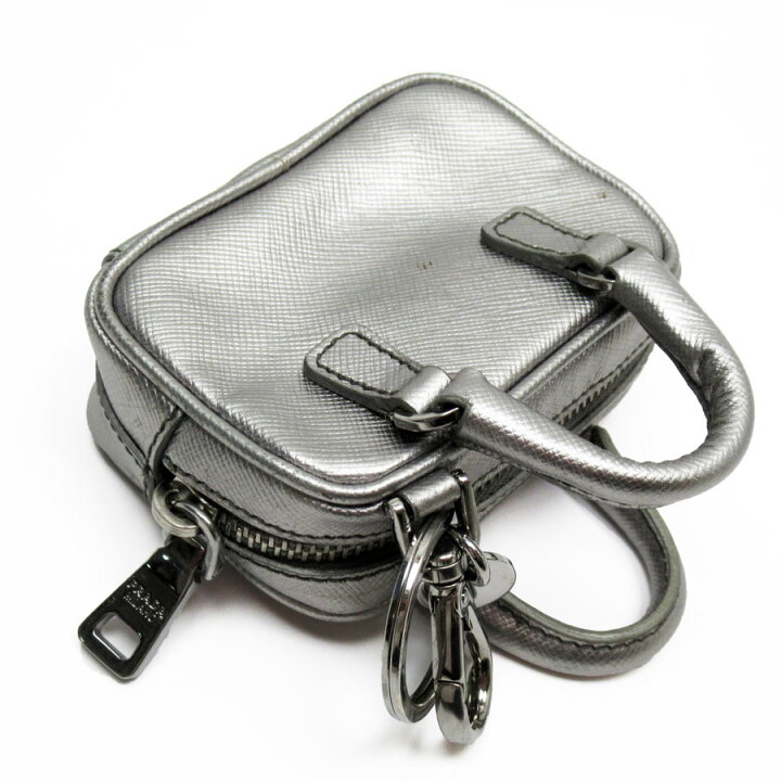 楽天市場】プラダ PRADA チャーム バッグモチーフ レザー シルバー 