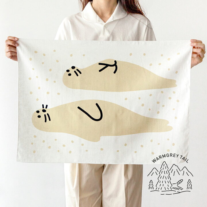 楽天市場 Warmgreytail Seal Friends Sand Fabric Poster ファブリック ポスター タペストリー 韓国 ブランド 雑貨 インテリア 壁掛け かわいい おしゃれ 北欧 アザラシ イラスト 日本 販売 ギフト プレゼント 送料無料 Astore