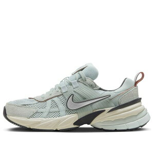 Nike iCL fB[X Xj[J[ Light Pumice/Light Orewood Brown/Black/Chrome y(WMNS) Nike V2K Run 'Light Pumice Black Chrome' FN6703-003z TCY US_6(23.0cm)