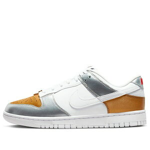 Nike iCL fB[X Xj[J[ Metallic Gold/White/Metallic Silver y(WMNS) Nike Dunk Low SE 'Silver Gold Metallic' DH4403-700z TCY US_9(26.0cm)