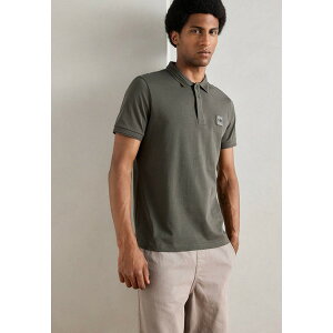 アンソニーモラート メンズ サンダル シューズ REGULAR FIT WITH LOGOED METAL BADGE ON RUBBER PATCH - Polo shirt - dark green