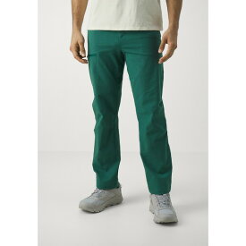 パタゴニア メンズ バスケットボール スポーツ VENGA ROCK PANTS - Trousers - conifer green