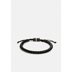 g~[ qtBK[ Y uXbgEoOEANbg ANZT[ Bracelet - black