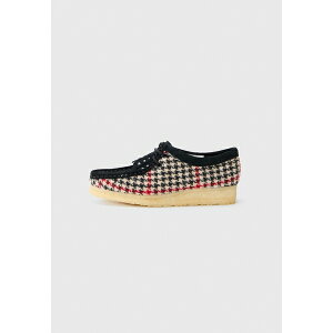 N[NX fB[X T_ V[Y WALLABEE - Lace-ups - black