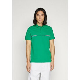 トミー ヒルフィガー メンズ Tシャツ トップス STRIPE CHEST REG - Polo shirt - olympic green