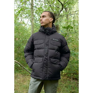 RrA Y oXPbg{[ X|[c LANDROAMER??PUFFER JACKET - Winter jacket - black