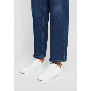 g~[ qtBK[ fB[X Xj[J[ V[Y CHIQUE COURT - Trainers - white