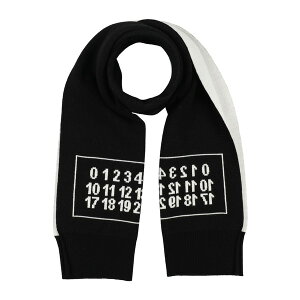 yz }^}WF fB[X }t[EXg[EXJ[t ANZT[ Scarves White