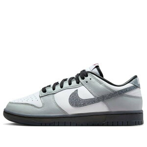 Nike �i�C�L ���f�B�[�X �X�j�[�J�[ White/White/Light Smoke Grey/Multi-Color �y(WMNS) Nike Dunk Low LX 'White Light Smoke Grey' HQ3462-191�z �T�C�Y US_7(24.0cm)