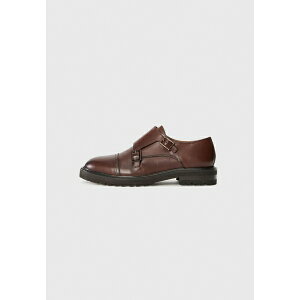 ジン メンズ ドレスシューズ シューズ LEATHER - Smart slip-ons - brown