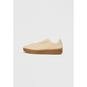 XeB[u }f fB[X Xj[J[ V[Y EUPHORIA - Trainers - beige