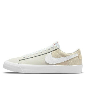 Nike �i�C�L �����Y �X�j�[�J�[ �yNike Zoom Blazer Low Pro GT ISO SB 'White' DH9539-100�z �T�C�Y US_5(23.0cm)