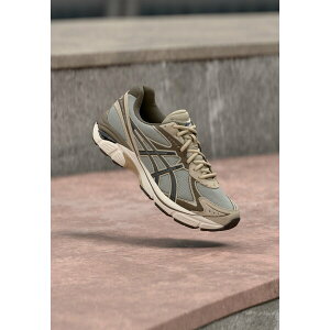 �A�V�b�N�X �����Y �X�j�[�J�[ �V���[�Y GT 2160 UNISEX - Trainers - cement grey/graphite grey