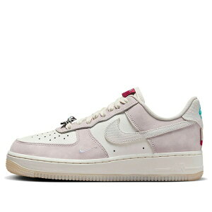 Nike �i�C�L ���f�B�[�X �X�j�[�J�[ Violet/Summit White �y(WMNS) Nike Air Force 1 Low 'Year of the Dragon Pink' FZ5066-111�z �T�C�Y US_8(25.0cm)